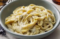 Velvety Alfredo: The Perfect Creamy Pasta Sauce