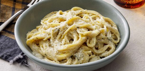 Velvety Alfredo: The Perfect Creamy Pasta Sauce